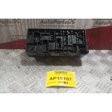 Ασφάλειες - Ασφαλειοθήκη Chevrolet Lacetti 2003-2007 J200AH *Σπασιμο στην μια μερια
