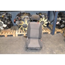 Κάθισμα Δεξί Nissan Navara D22  1998-2010