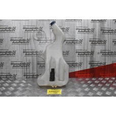 Δοχείο Νερού Υαλοκαθαριστήρων Iveco Daily 2011-2014 3801898 3801899