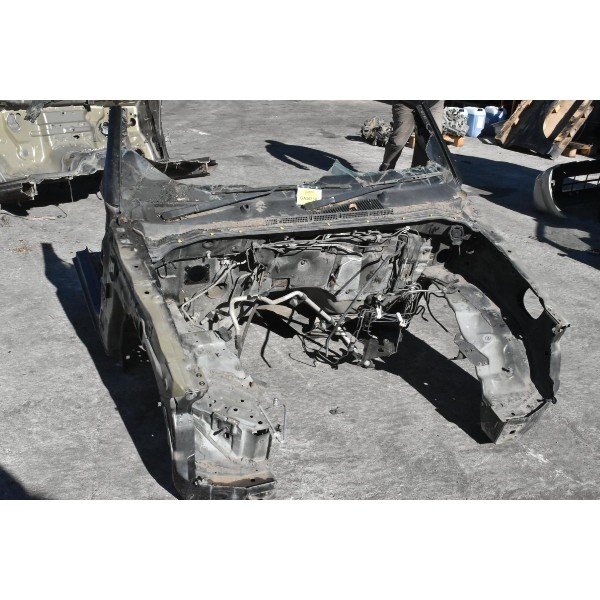 Θόλος Αριστερος / Δεξις Nissan Navara D40 2006-2015 (Μπορει να κοπει σε οποιοδηποτε σημειο)