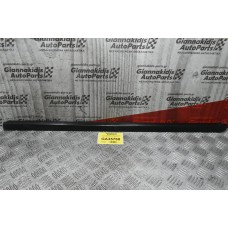 Γλύστρα Παραθύρου Εμπρός Αριστερά Isuzu D-Max 2003-2012 (Εξοτερική)