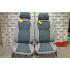 Καθίσματα (Σέτ Αριστερό-Δεξί) Nissan Navara D22 1998-2005